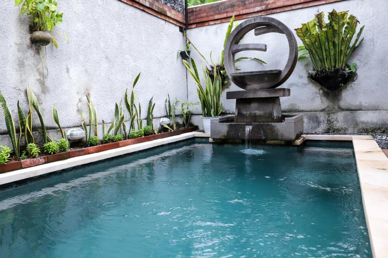 Secret House: A Hidden Paradise For Young Couple Ubud  Exterior photo